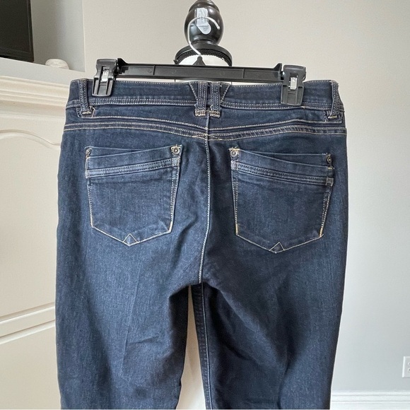 Democracy AB Technology jeans in a size 6 - Picture 11 of 16